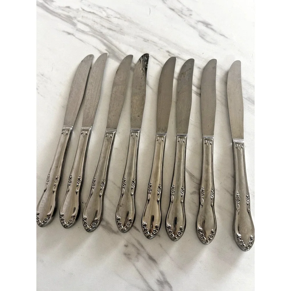 Oneida Plantation Custom Stainless Flatware Dinner Butter Knives 8.5